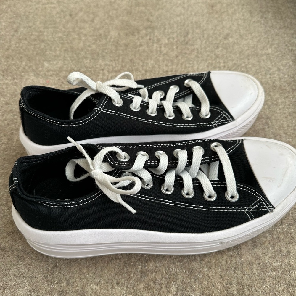 Converse platform sneakers